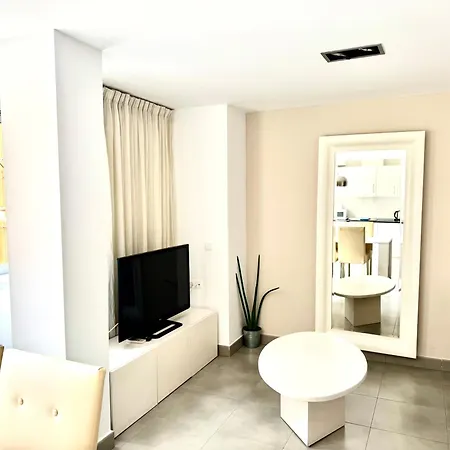 Andes Apartment Malaga